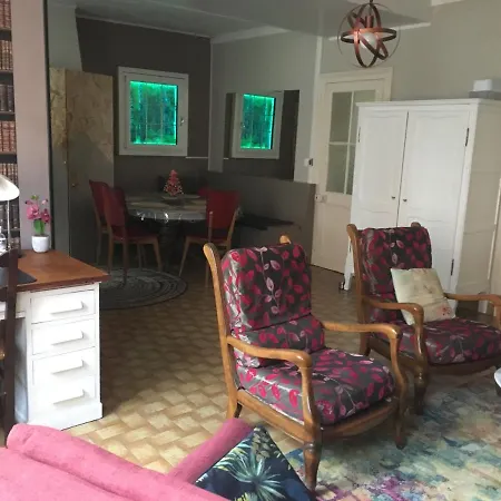 Le Du Familistère *